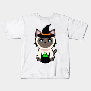 Cute siamese cat is a witch Kids T-Shirt